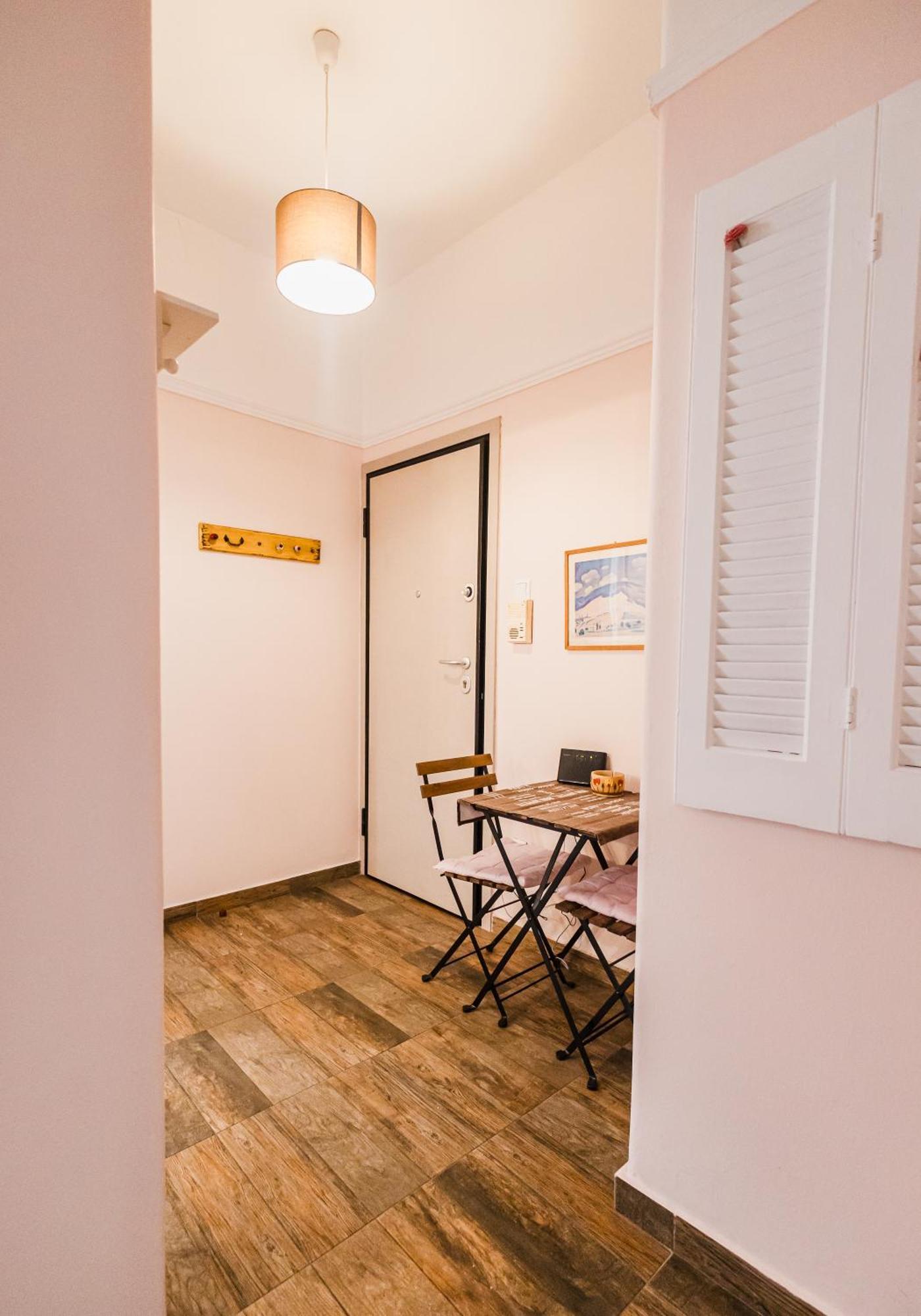 אתונה Cozy Place Near Acropolis! מראה חיצוני תמונה